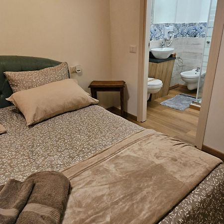 בוסטו ארסיציו Mxp Room Busto מראה חיצוני תמונה